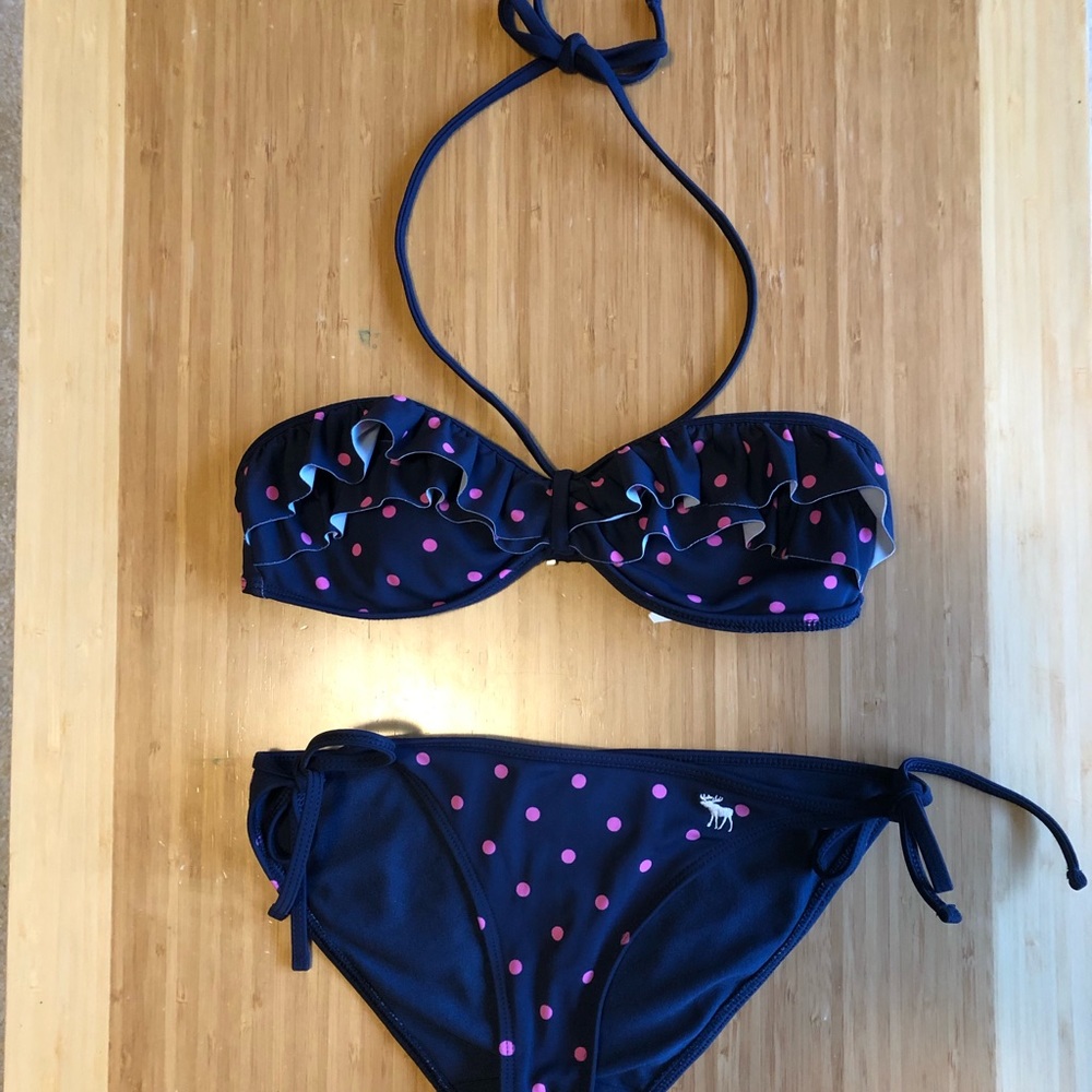 Abercrombie Kids Swimsuit Set- Size L (EUC)